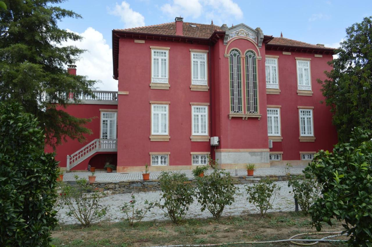 Casa Vermelha Вила Нова ди Фош Коа Екстериор снимка
